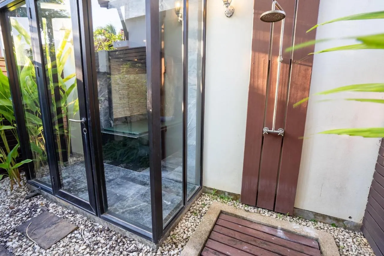 Amazing Beachfront Villa Ko Lanta タイ王国